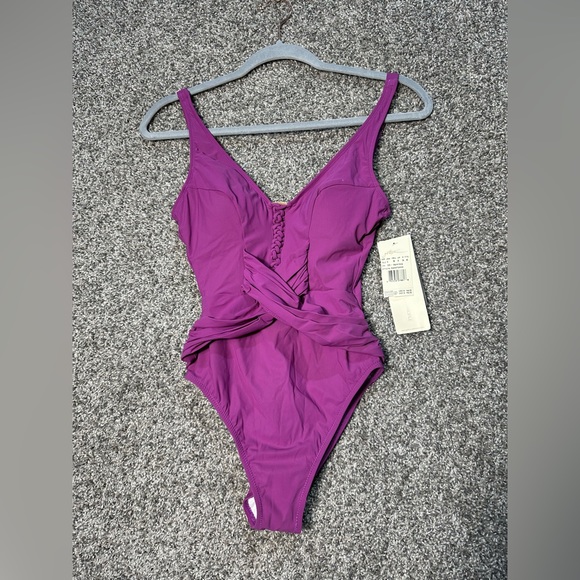 NWT Profile by Gottex The Twist One Piece Swimsuit Size 6 - Picture 4 of 7